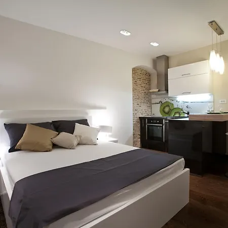 Speruna Luxury Inn Split Exterior photo