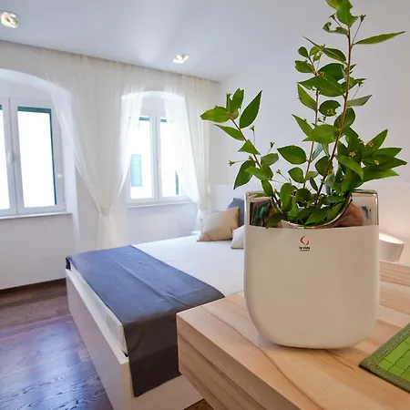 Speruna Luxury Inn Split Exterior photo