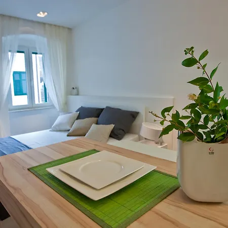 Speruna Luxury Inn Split Exterior photo