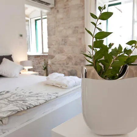 Speruna Luxury Inn Split Exterior photo